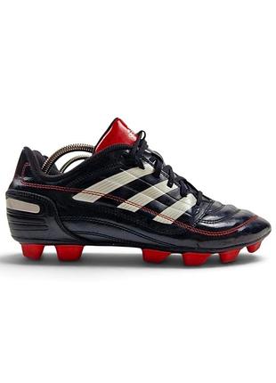 Мужские футбольные бутсы adidas traxion