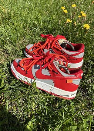 Кросівки off-white x nike dunk low "university red". легендарна колаборація у дуже крутому та яскравому забарвленні.