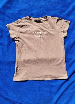 Бежевая футболка reserved «caffeine queen», размер s