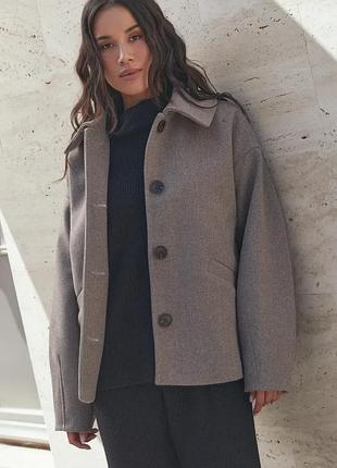 Коричневе жіноче пальто xxl-3xl