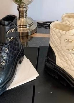 Сапоги chanel , размер 35-41, полный комплект под заказ, доставка 2 недели, лого зарисованы