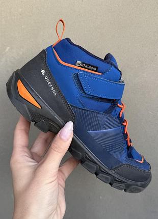 Демісезонні черевики quechua crossrock mid waterproof р.32, 20,5 см осінь/весна