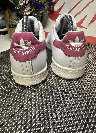 Оригинальные крассовки adidas 4