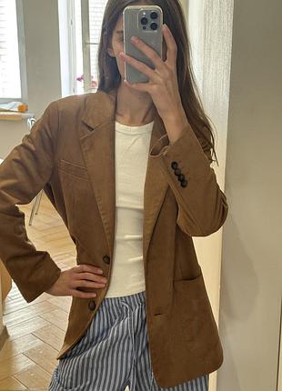 Коричневий піджак stradivarius 3