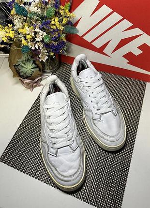 Кроссовки adidas кожа 4
