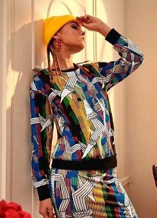 Shein. из англии. в наличии. свитшот с принтом cartoon.