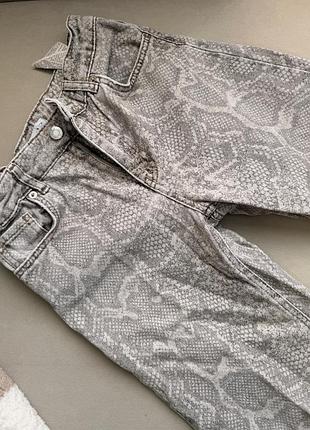 Джинси для дівчинки zara в принт 134см