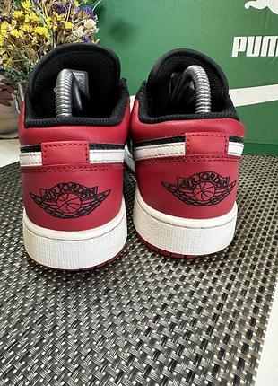 Оригінальні кросівки nike jordan 3