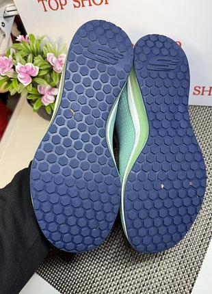 Оригінальні кросівки skechers 6
