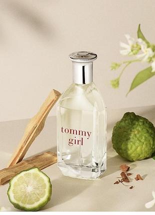 Туалетна вода tommy hilfiger tommy girl для жінок