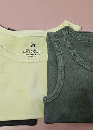 Футболки для хлопчиків h&m, 3 штуки, темно-сірий/графітовий, світло-жовтий/пастельно-лимонний, темно-зелений/хакі, рубчик