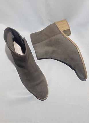 Черевики жіночі clarks сірі замшеві 38.5, 39