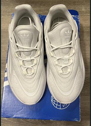 Кросівки жіночі adidas білі, довжина устілки 23-23,5 см