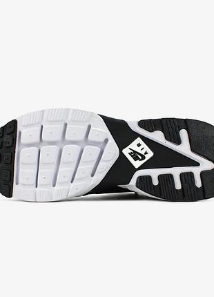 Nike huarache acronym "black/white"