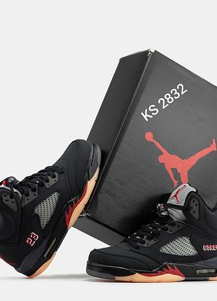Чоловічі спортивні кросівки nike чорні з червоним з нубука високі демісезонні