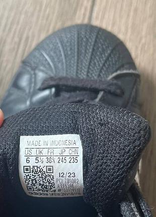 Кроссовки adidas черные 4