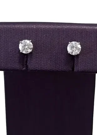 Серебряные серьги-пуссеты с муассанитом 2-1,0&nbsp;ct 5 мм, сертификат (арт.219156699-219156700)