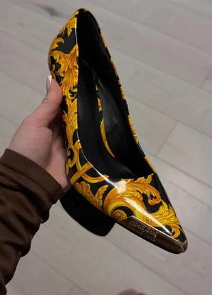 Versace heels 2