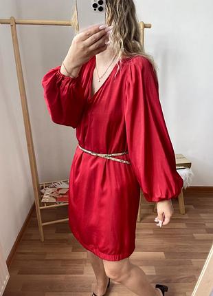 H&m червона сатинова сукня 4