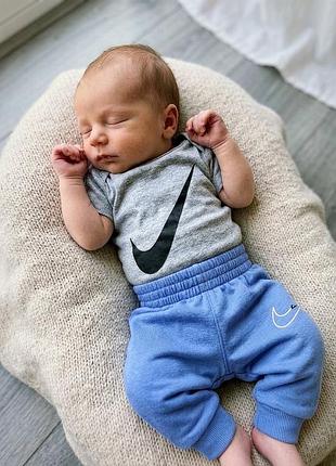 Набір nike боді та штани