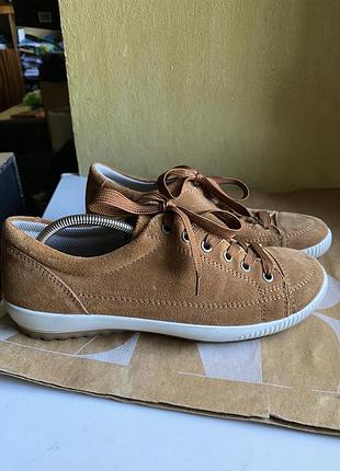Кроссовки legero 39 размер