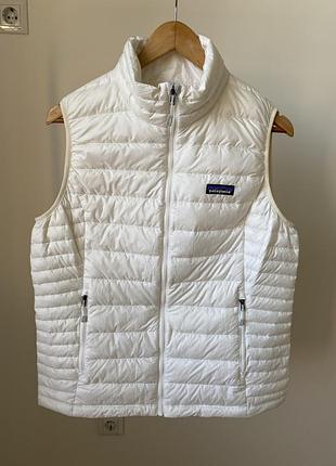 Patagonia women's down sweater vest 9