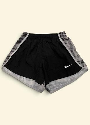 Оригінальні шорти nike для дівчинки 10625