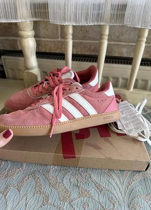 Замшеві кеди adidas