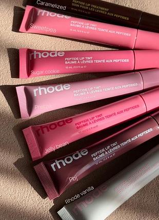 Блиск для губ rhode peptide lip tint