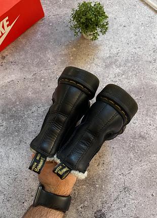 Жіночі черевики dr. martens 6