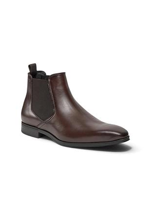 Черевики чеслі hugo boss