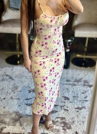 Сукня міді жіноча в квітковий принт жовта розмір xs 💛🌺