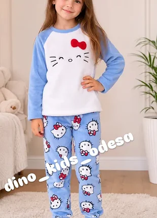 Плюшева піжама на дівчинку з hello kitty