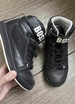 Кросівки черевики демісезонні hugo boss 38/24,3cm
