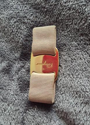 Аксесуар для волосся жіночий salvatore ferragamo vara бежевий
