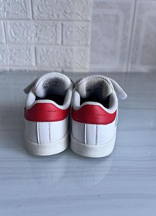 Кросівки adidas 4