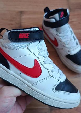 Оригинальные nike р33.5 длина стельки по факту 22см