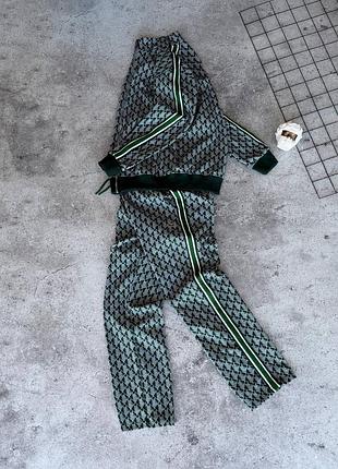 Чоловічий костюм lacoste 2