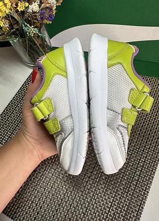 Оригінальні кросівки clarks 5