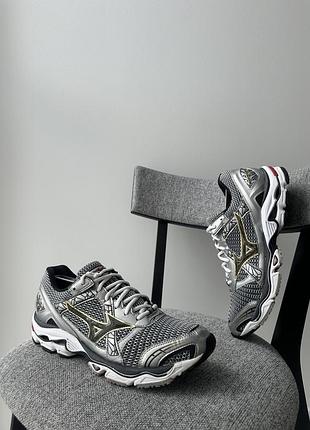 Вінтажні чоловічі кросівки кеди взуття mizuno wave