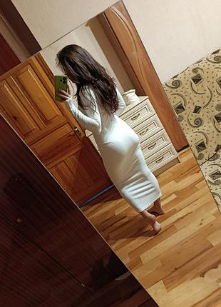 Платье белое