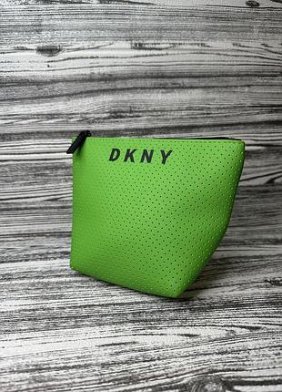 Брендова косметичка dkny 3