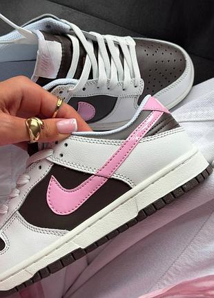 Dunk low pink/brown 4