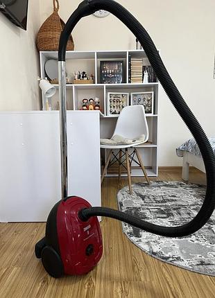 Пилосос zanussi,пилосос для сухого прибирання,пилосос