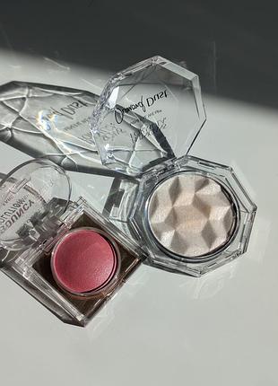 Рум'яна revolution bouncy blur blush, хайлайтер physicians formula mineral wear diamond dust