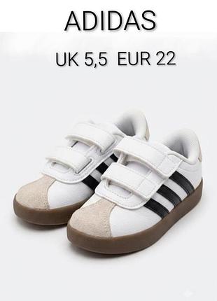 Кросівки бренду adidas vl court made in indonesia   uk  5,5   eur  22