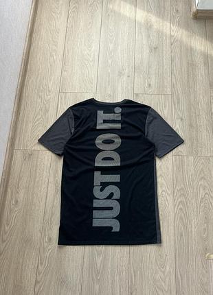 Футболка nike 8