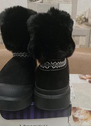 Уггі жіночі 3