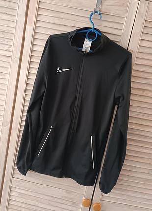 Спортивная олимпийка кофта nike dri-fit в идеальном состоянии