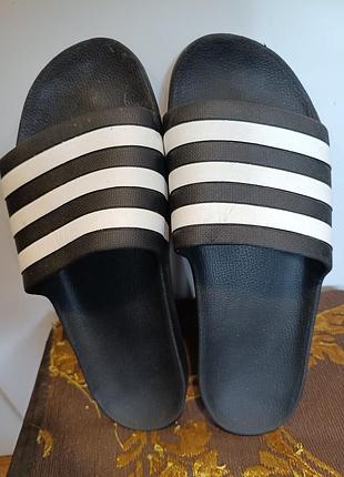 Шльопанці adidas